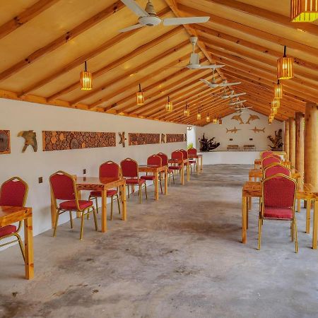 Thila Farm View Hotel Thoddoo Exterior photo