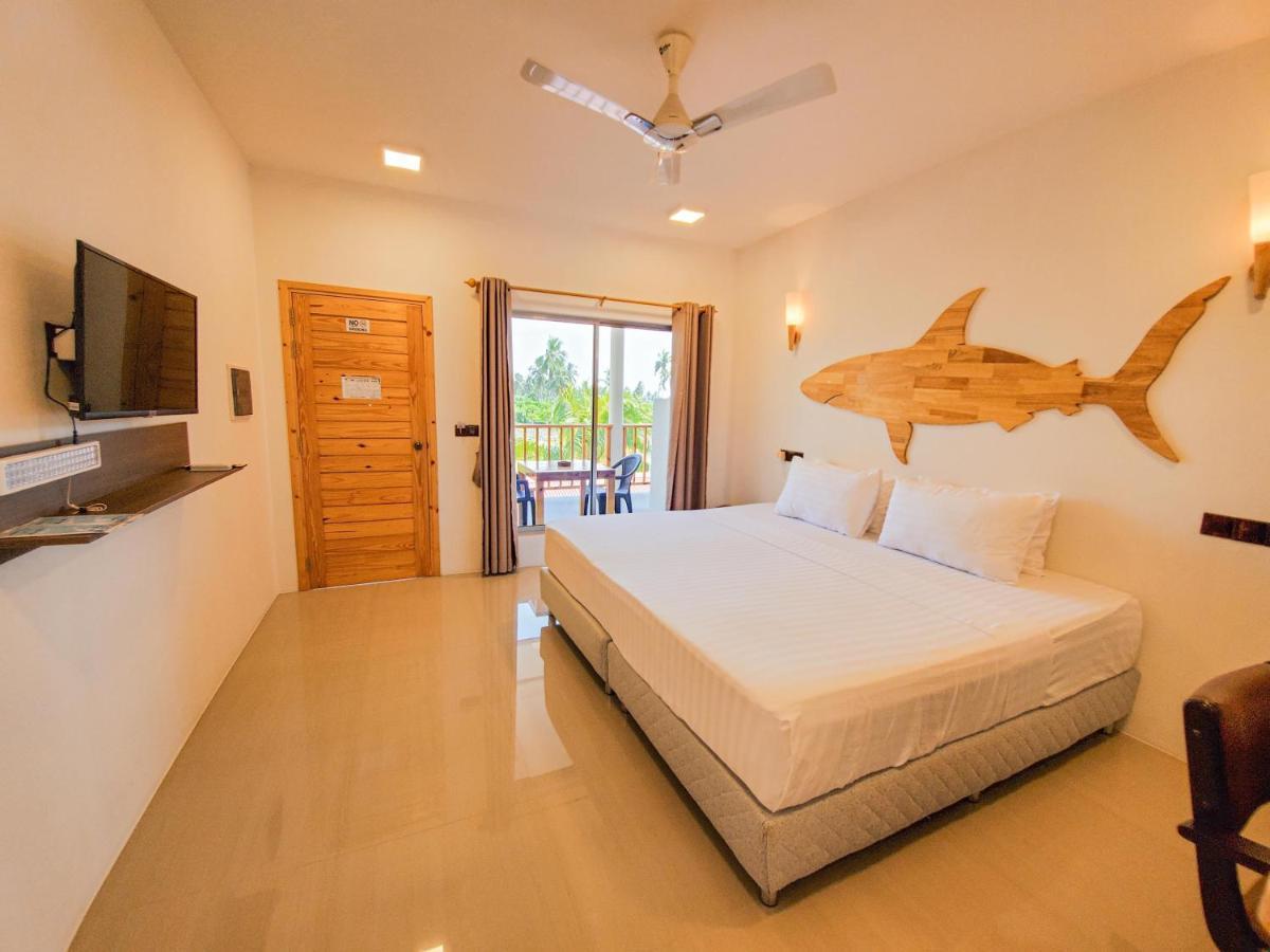 Thila Farm View Hotel Thoddoo Exterior photo